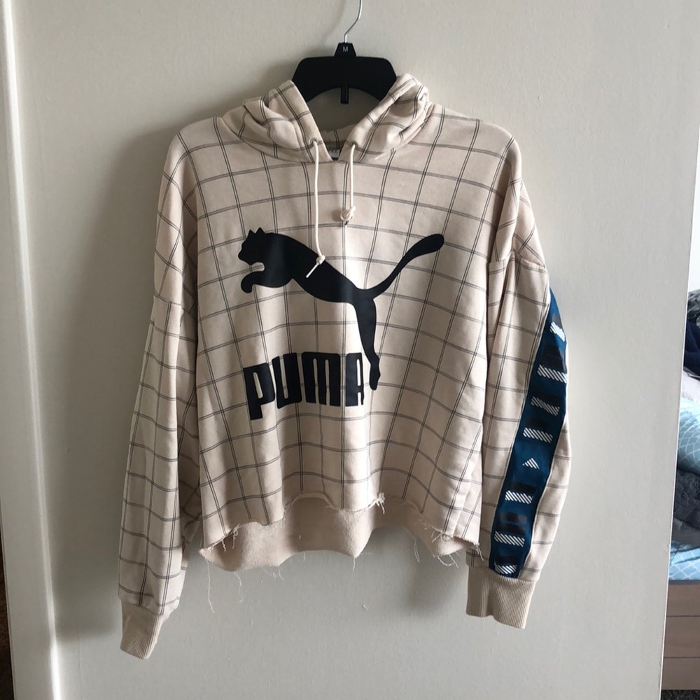 Puma Cropped Hoodie